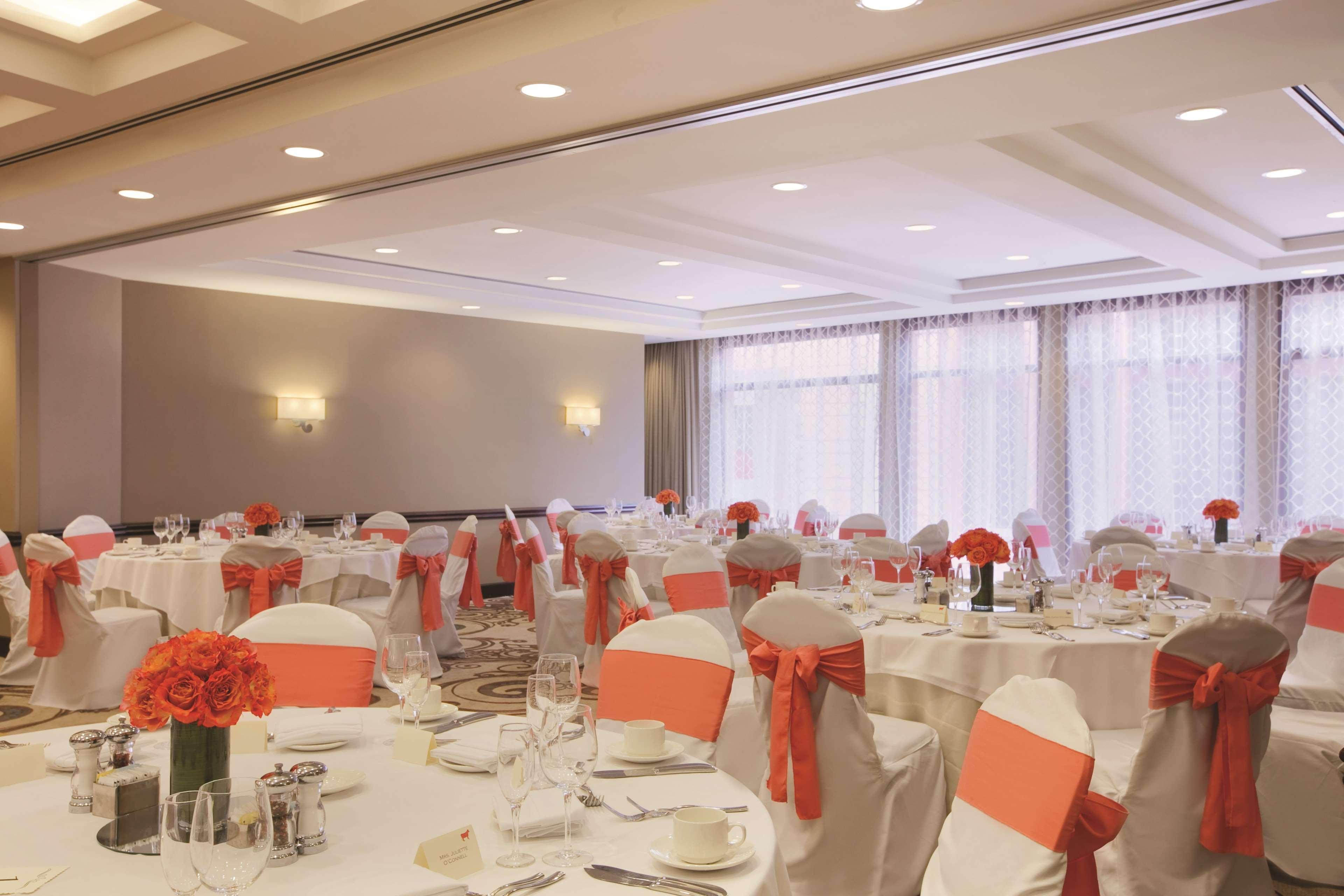 Embassy Suites By Hilton Alexandria Old Town Екстериор снимка